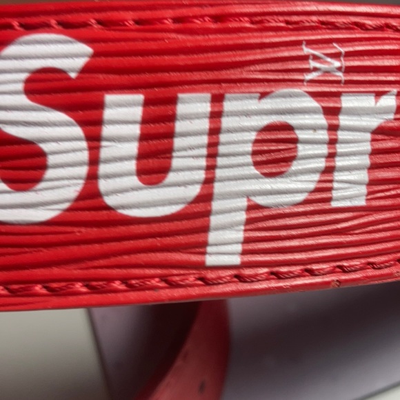 Louis Vuitton and supreme collaboration belt - Picture 3 of 3